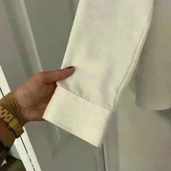 Express button-down shirt - Picture 4 of 5